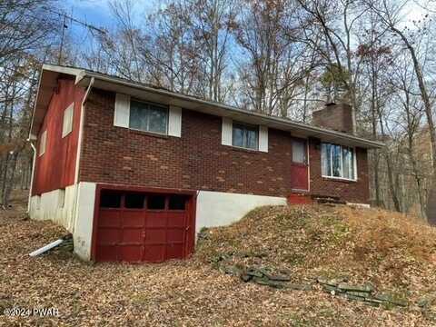 241 Forest Ridge Drive, Hawley, PA 18428