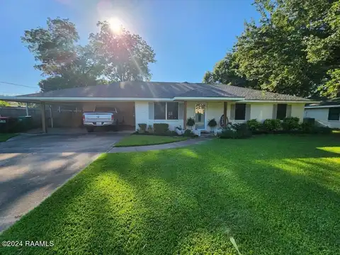 302 Summit Drive, Lafayette, LA 70507