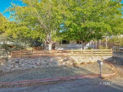 25 Jones ST, Bodfish, CA 93205