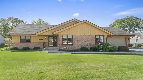 5915 Sandringham, ROCKFORD, IL 61107