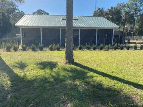 952 Highway 40 E, Inglis, FL 34449