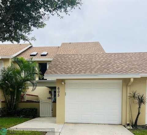 605 Maplewood Drive, Greenacres, FL 33415