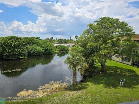 8225 Sunrise Lakes Blvd, Sunrise, FL 33322