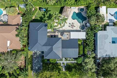 2421 NE 12th St, Fort Lauderdale, FL 33304