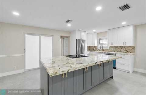 828 Johnson St, Hollywood, FL 33019