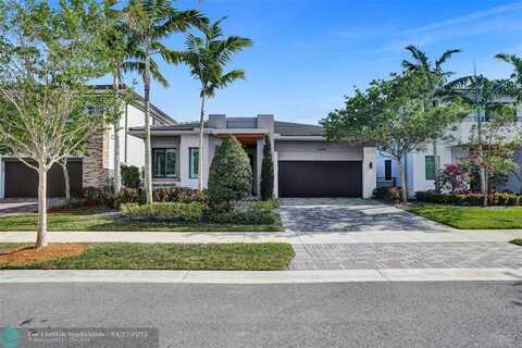 10480 Waves Way, Parkland, FL 33076