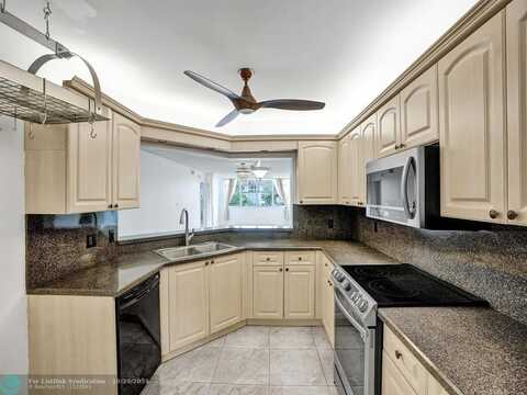 2551 NW 103rd Ave, Sunrise, FL 33322