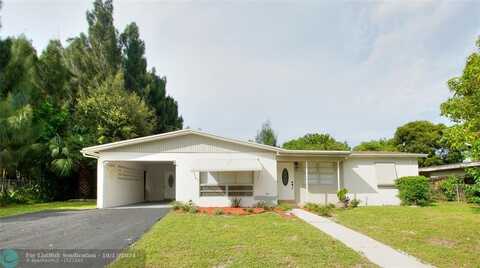 521 NE 45th Ct, Deerfield Beach, FL 33064