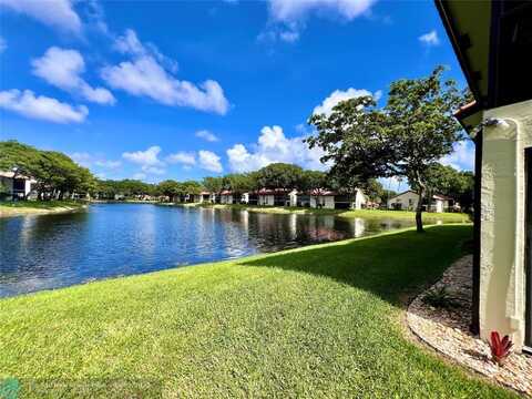 10738 Sun Palm Ln, Boynton Beach, FL 33437