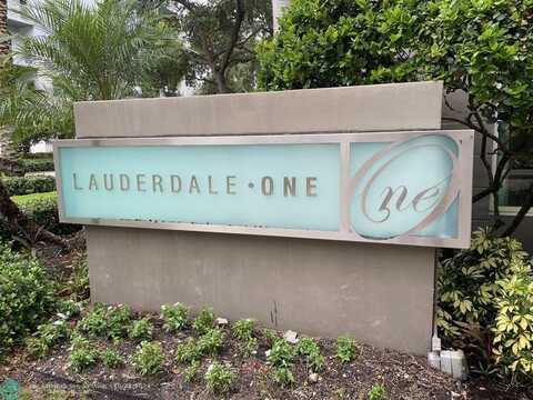 2401 NE 65th St, Fort Lauderdale, FL 33308