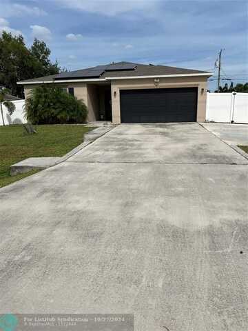 5278 NW North Macedo Blvd, Port Saint Lucie, FL 34983