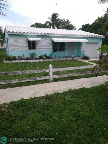 309 SW 13th St, Dania Beach, FL 33004