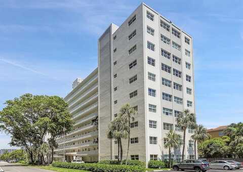 2555 NE 11th St, Fort Lauderdale, FL 33304