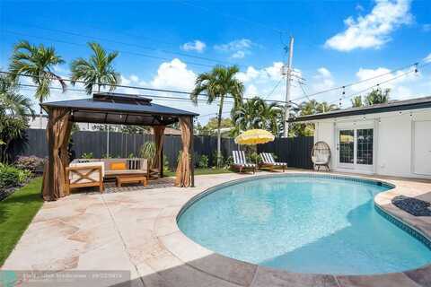 2001 NE 62ND ST, Fort Lauderdale, FL 33308