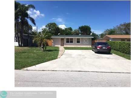 381 Hastings St, Boca Raton, FL 33487