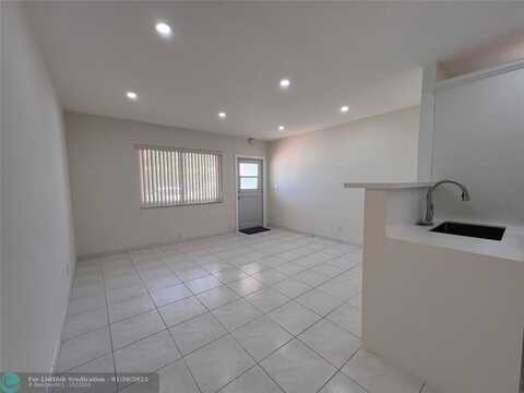 2909 Middle River Dr, Fort Lauderdale, FL 33306