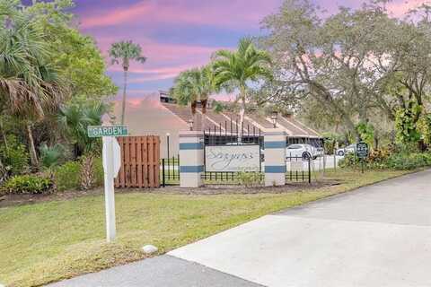 2468 SE Garden Ter, Port Saint Lucie, FL 34952