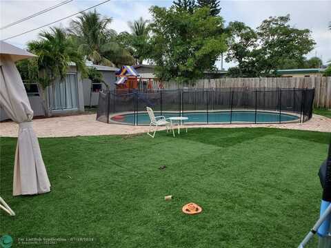 811 S Broadway, Lantana, FL 33462