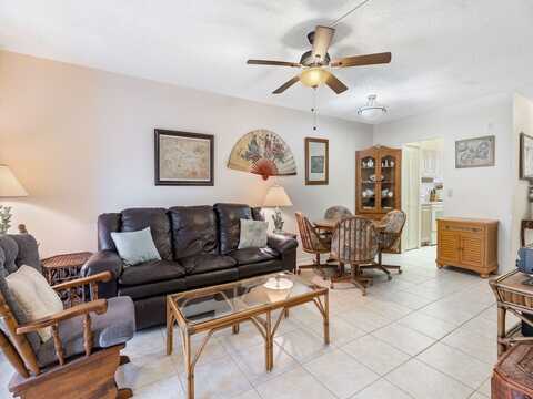 1100 Ponce De Leon Circle, Vero Beach, FL 32960