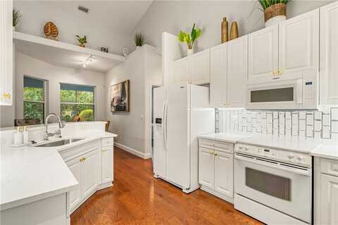 6425 33rd Lane, Vero Beach, FL 32966
