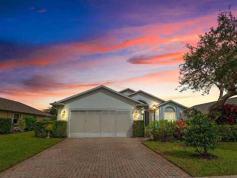 618 Cottonwood Road, Sebastian, FL 32958