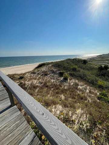 1416 Dogwood Dr, St. George Island, FL 32328