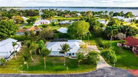 2556 NW Captiva Cove, Stuart, FL 34994