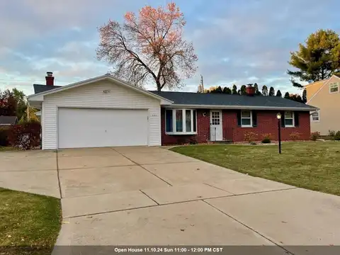 344 CUSTER Court, GREEN BAY, WI 54301