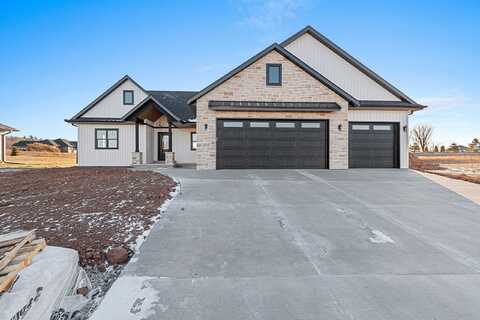 1658 SWEETBRIAR Way, GREEN BAY, WI 54311