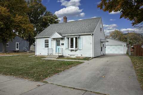 645 WILSON Street, NEENAH, WI 54956