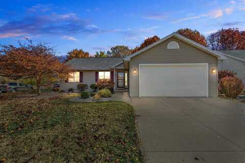 2500 BISHOPS Lane, NEENAH, WI 54956