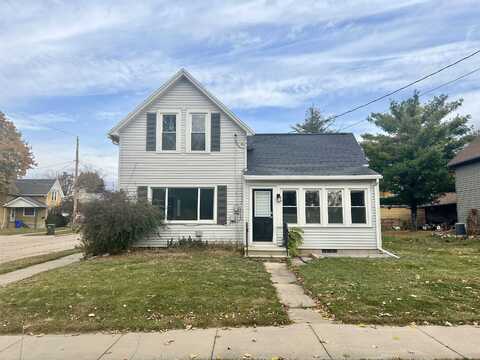 714 W WISCONSIN Avenue, KAUKAUNA, WI 54130