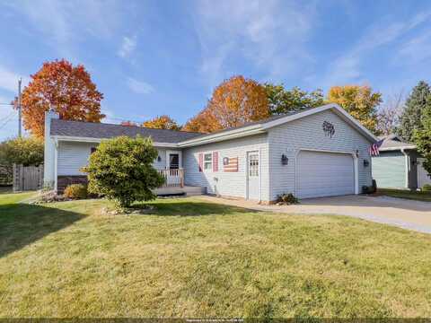 1329 PINEHURST Lane, NEENAH, WI 54956