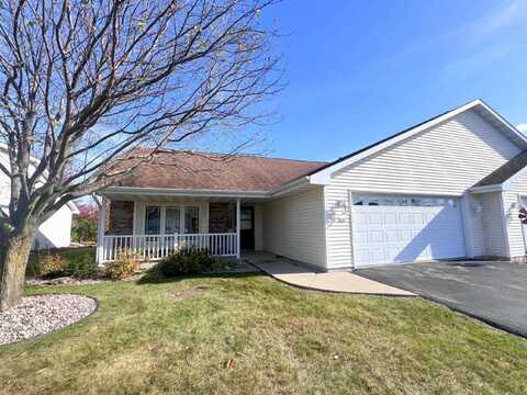 332 WYLDEWOOD Drive, OSHKOSH, WI 54904