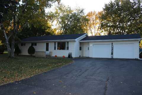 1931 N MCCARTHY Road, APPLETON, WI 54913