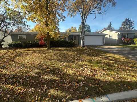 70 N PARK Street, CLINTONVILLE, WI 54929