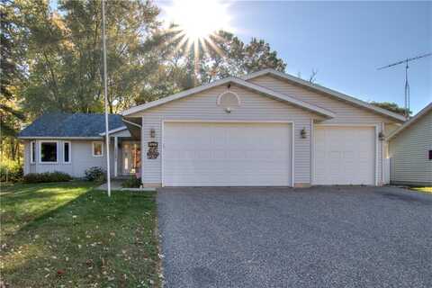 3237 Fern Court, Eau Claire, WI 54703