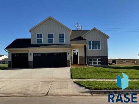 5932 S Hosta Ave, Sioux Falls, SD 57108