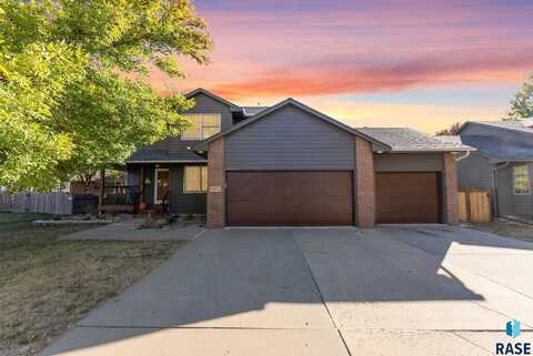 5000 S Ash Grove Ave, Sioux Falls, SD 57108