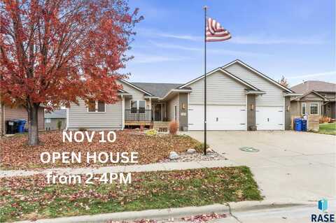 7508 W Boysenberry St, Sioux Falls, SD 57106