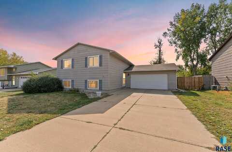 6105 W Bakker Park Dr, Sioux Falls, SD 57106