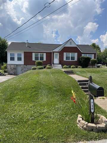 716 Nutwood Street, Bowling Green, KY 42103