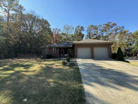 1707 White Oak Lane, Russellville, AR 72802