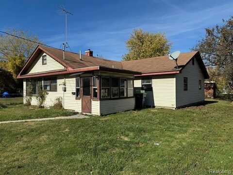 1235 WELLINGTON Street, Bay City, MI 48706