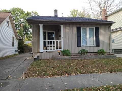 565 E DRAYTON Street, Ferndale, MI 48220