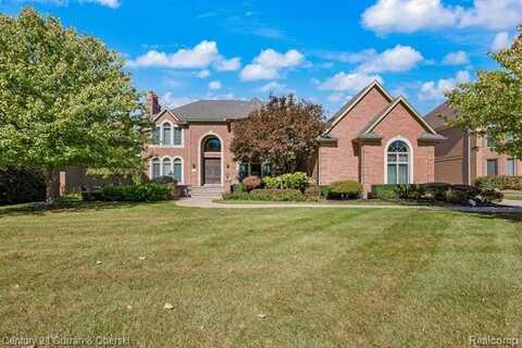 3 CABRI Lane, Dearborn Heights, MI 48127