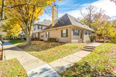 24547 PRIMROSE Lane, Southfield, MI 48033