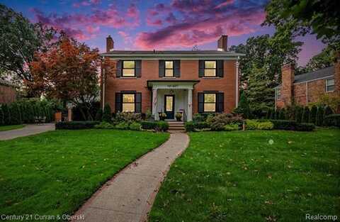 487 LAKELAND Street, Grosse Pointe, MI 48230