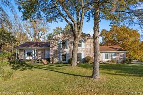 2544 WICKFIELD, West Bloomfield, MI 48323