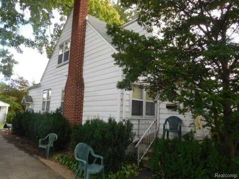 26800 BRETTONWOODS Street, Madison Heights, MI 48071